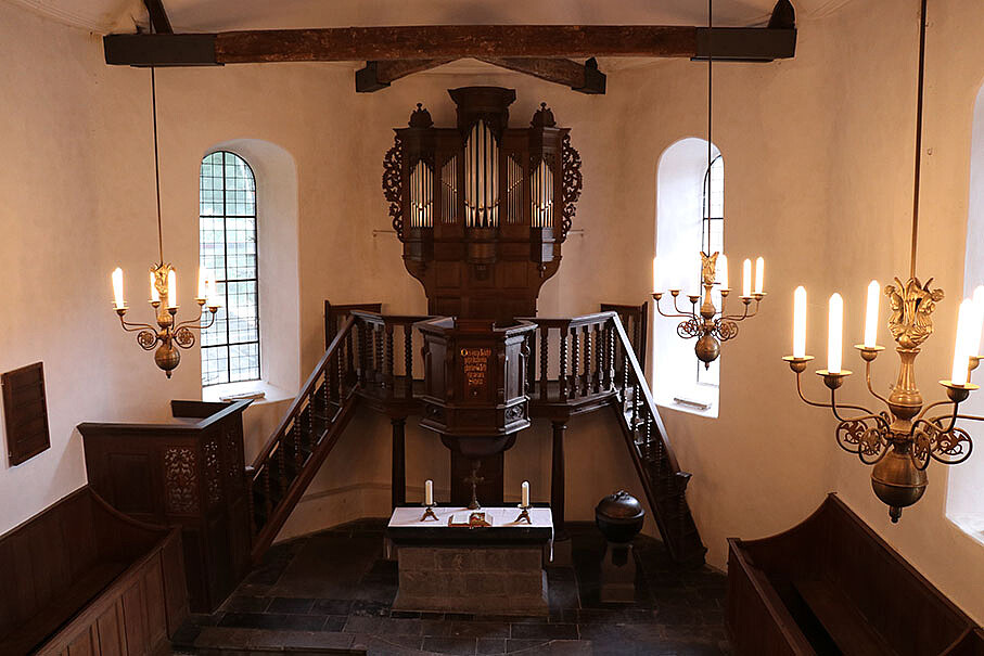 In einer Urkunde aus dem Jahr 1648 wird die Vogelsangkirche die »Zuflucht der Trostlosen und Mutterkirche der Verfolgten« genannt.